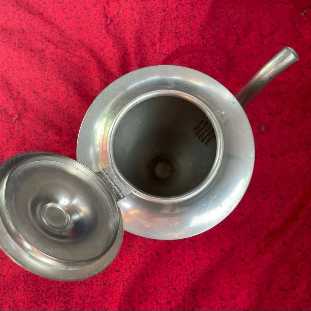 Elegant Pewter Coffee Pot with Curved Spout‎ and Pedestal Base